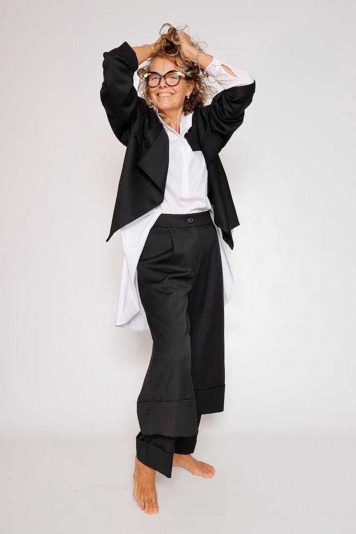 CHAQUETA NEGRA A6BM6799