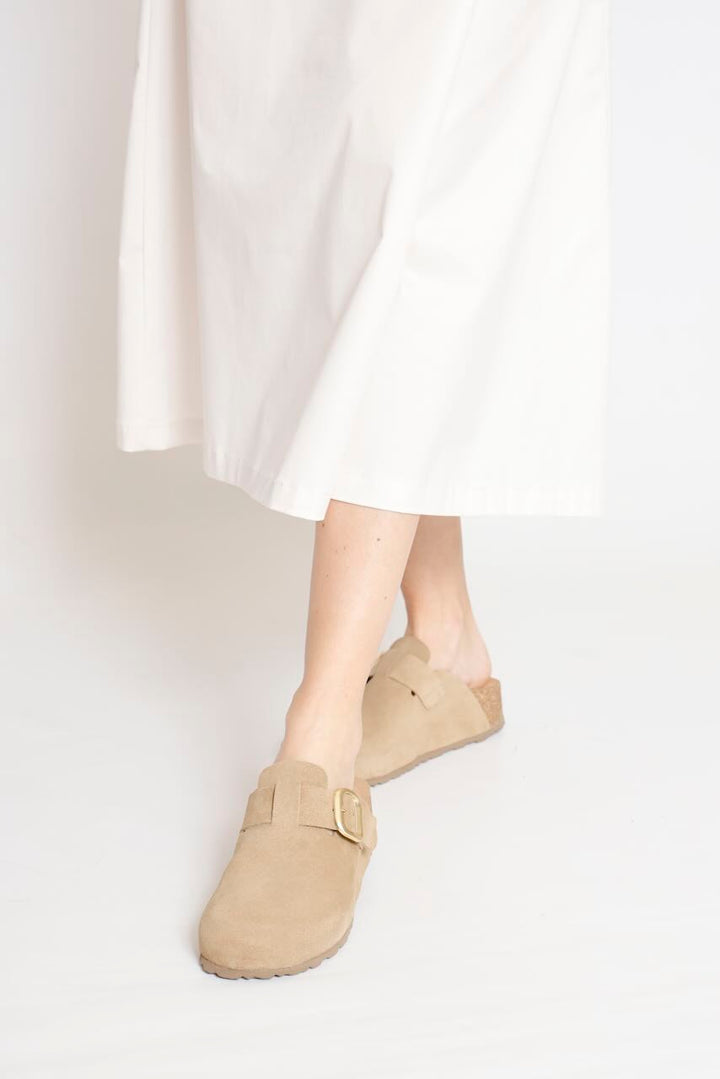 ZUECO PLATAFORMA 264-BEIGE