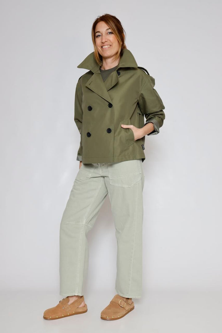 GABARDINA CORTA FLLUVIA-VERDE