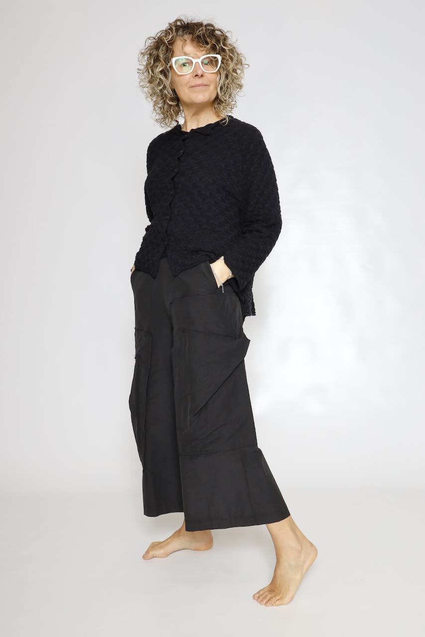 PANTALON BOLSILLOS P5UA0629-NEGRO