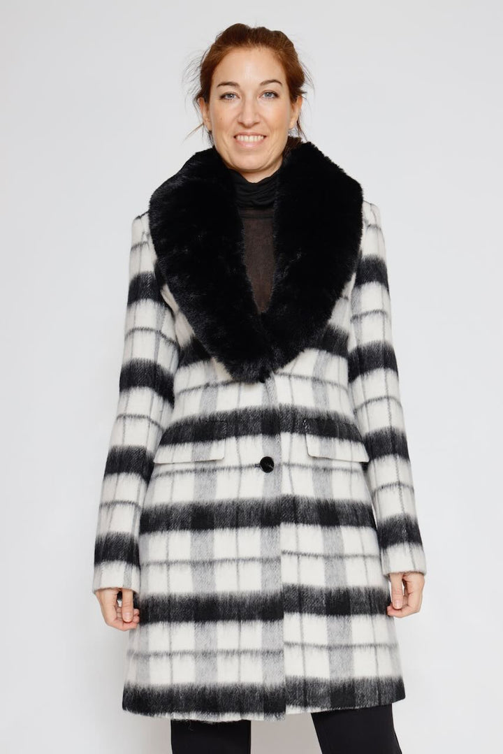 ABRIGO WC1016W80695-NEGRO/BLANCO