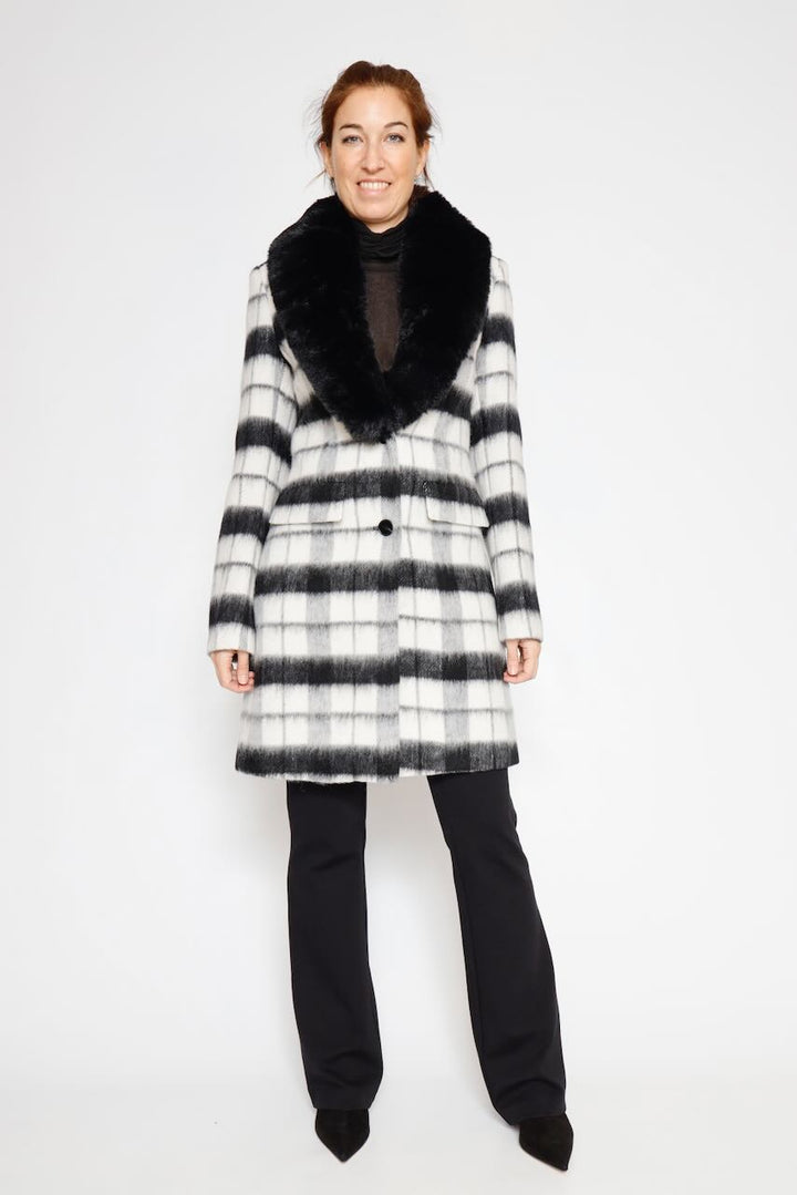 ABRIGO WC1016W80695-NEGRO/BLANCO