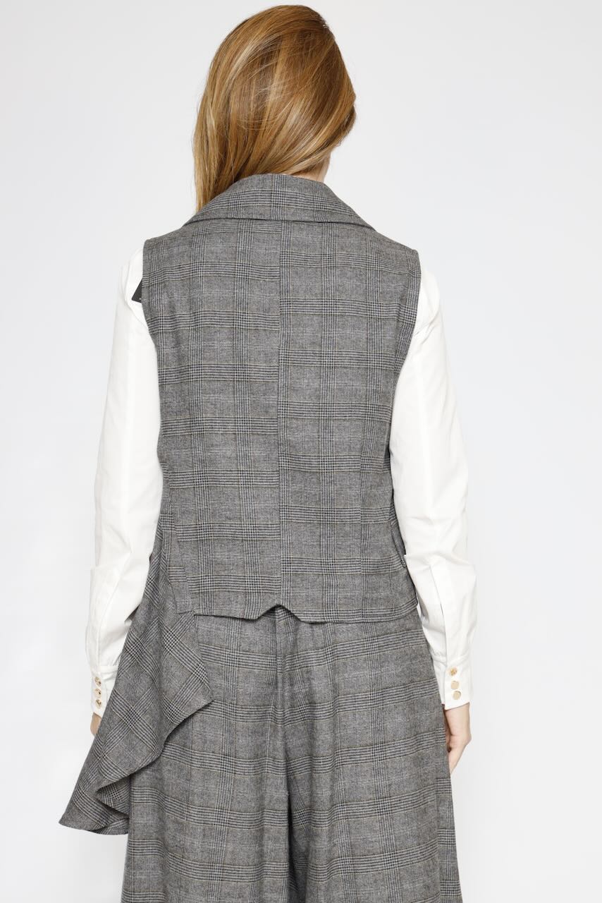 CHALECO ASIMETRICO A5BM6044-GRIS