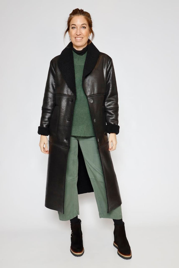 ABRIGO A24ON606-NEGRO