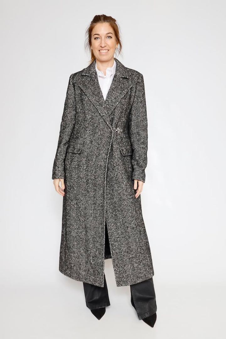 ABRIGO A24MR601-NEGRO